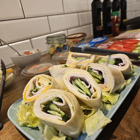 Greg&tom אכסניה *